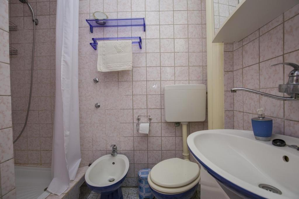 Apartman Laurus Malinska Dış mekan fotoğraf
